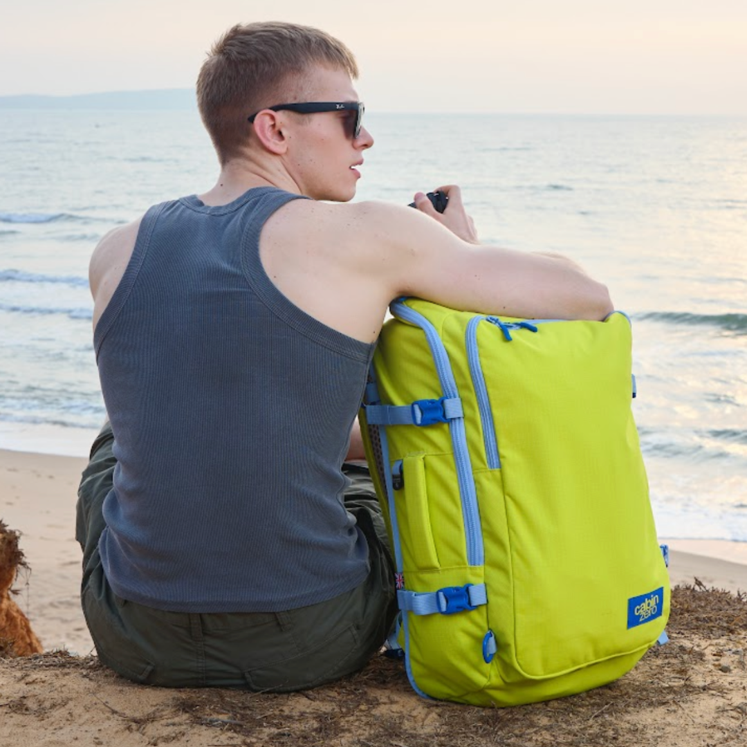 ADV Pro 42L バックパック • Mojito Lime | CABINZERO キャビンゼロ