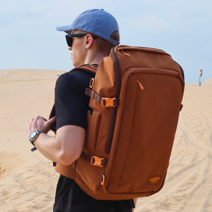 ADV 42L バックパック • Saigon Coffee | CABINZERO キャビンゼロ