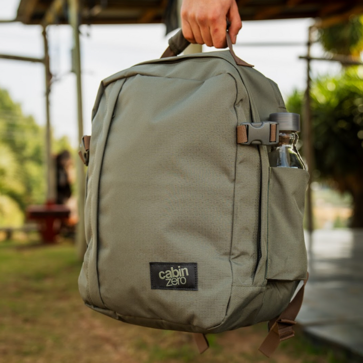 Classic Tech 28L リュック • Georgian Khaki | CABINZERO