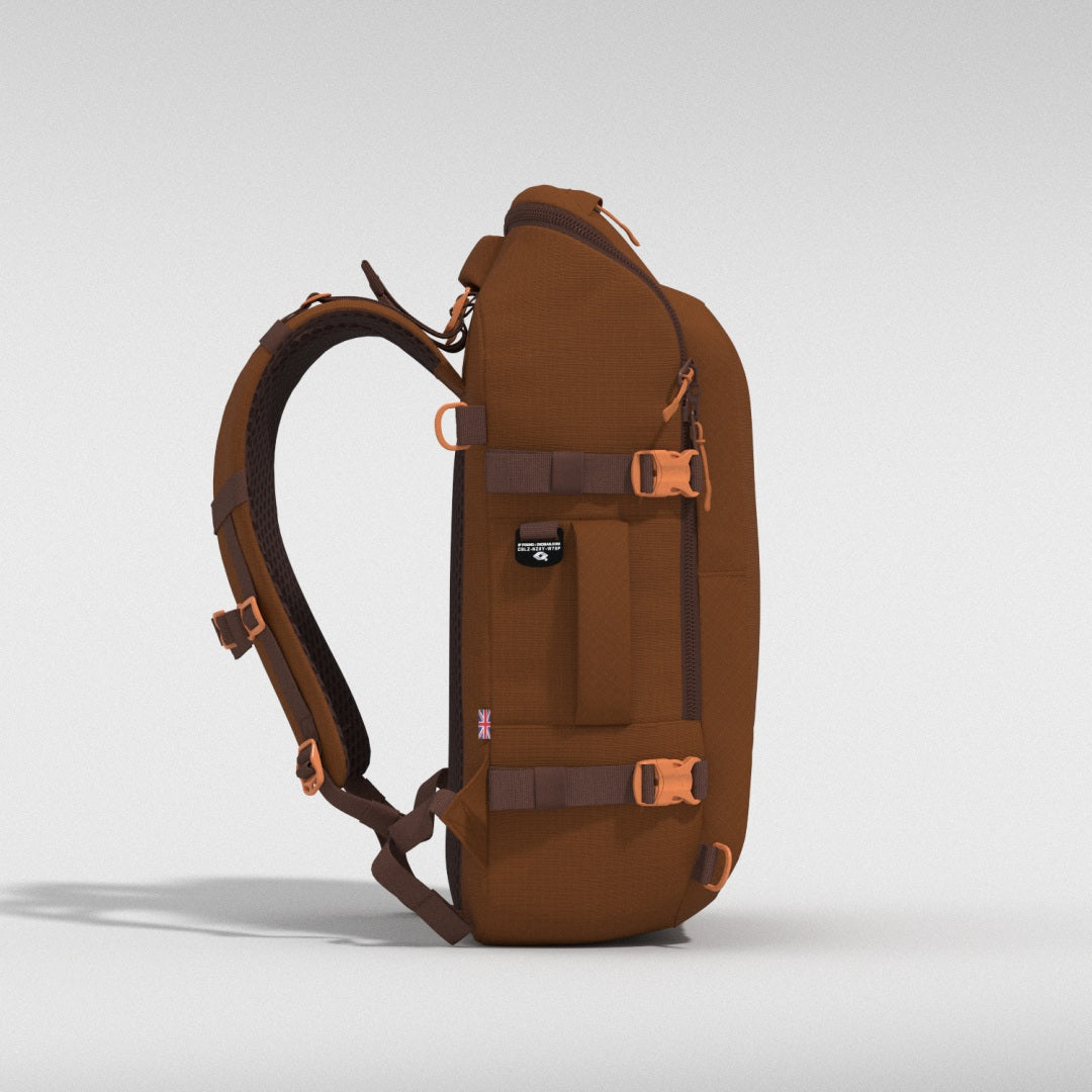 ADV 32L リュック •  Saigon Coffee