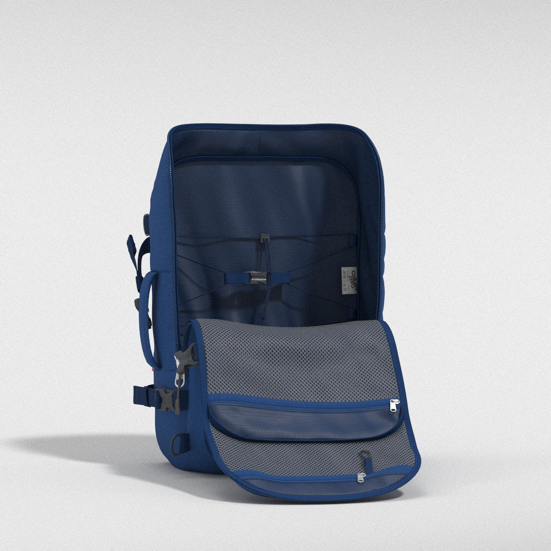 ADV Pro 32L リュック •  Atlantic Blue