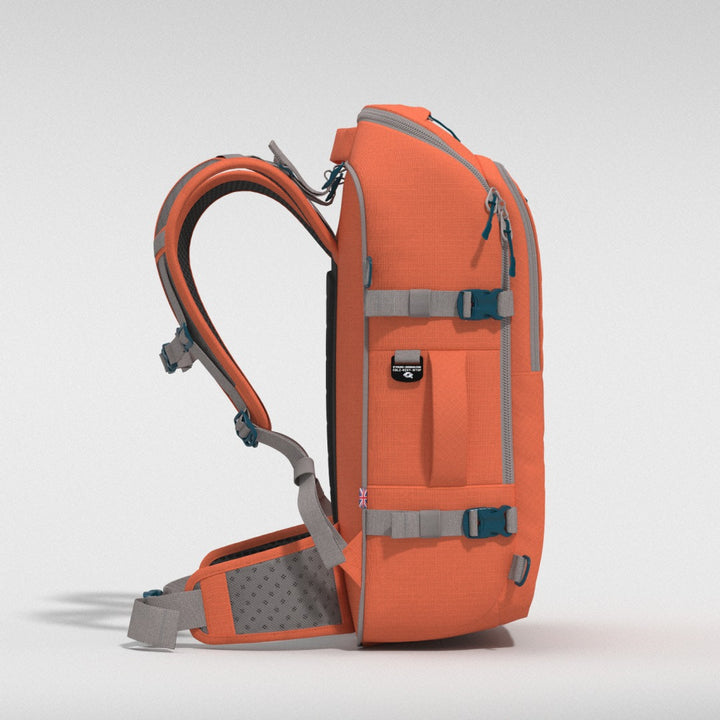 ADV Pro 42L バックパック • Moroccan Sands | CABINZERO