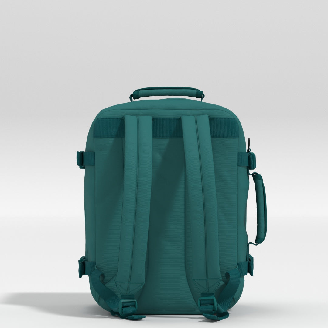 Classic 28L 機内 持ち込み リュック •  Meadow Green