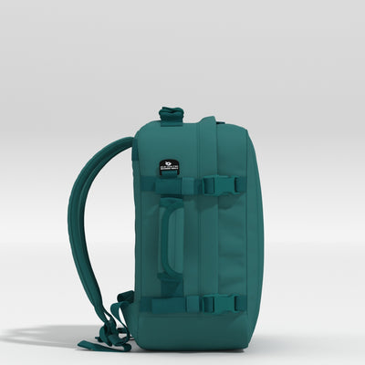 Classic 28L 機内 持ち込み リュック •  Meadow Green