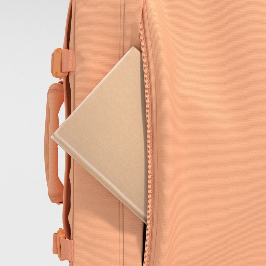 Classic Cabin Backpack 28L