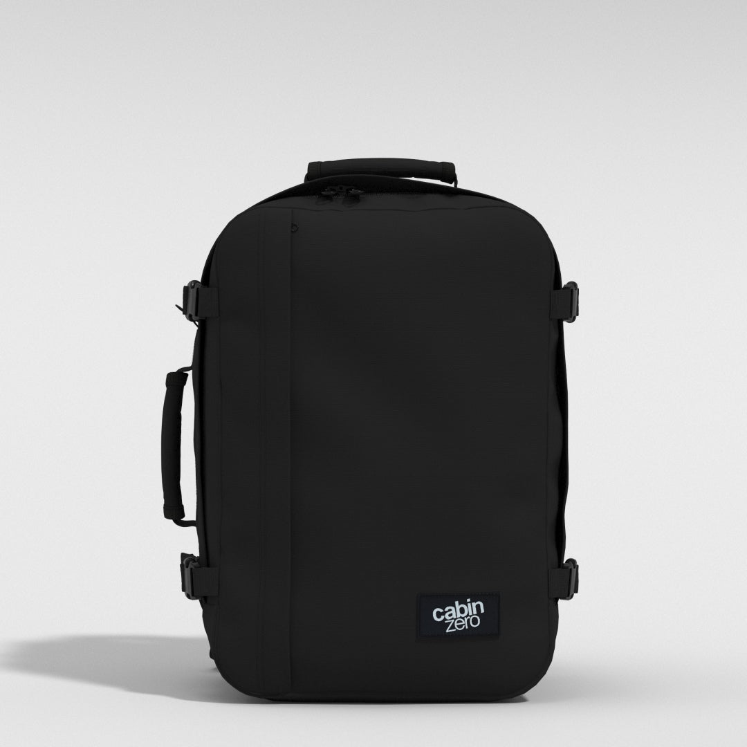 Classic 36L 機内 持ち込み リュック • Absolute Black