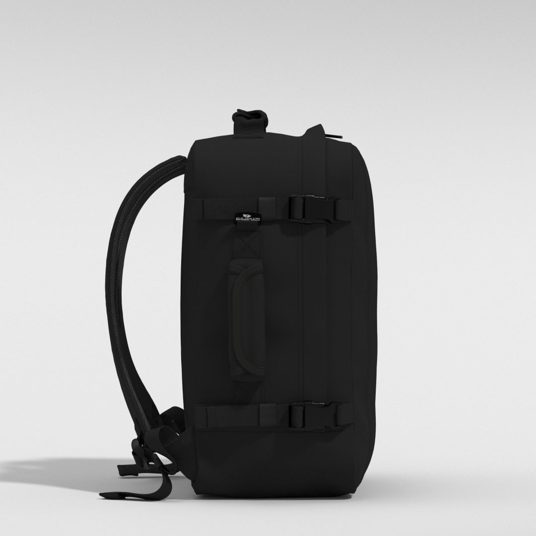 CABINZERO Classic Backpack 36L