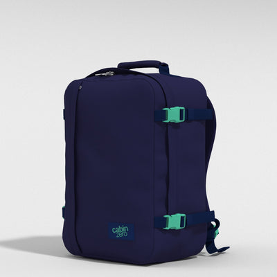 Classic 36L 機内 持ち込み リュック •  Deep Ocean