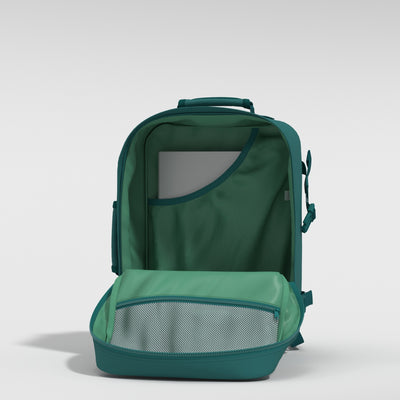 Classic Cabin Backpack 36L Meadow Green