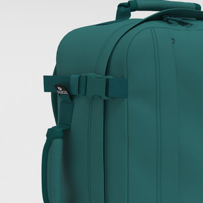 Classic 36L 機内 持ち込み リュック •  Meadow Green