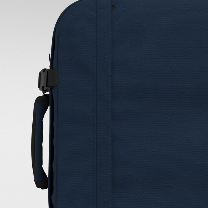 CabinZero ネイビー 44L Classic 44L 機内 持ち込み リュック • Navy | CABINZERO