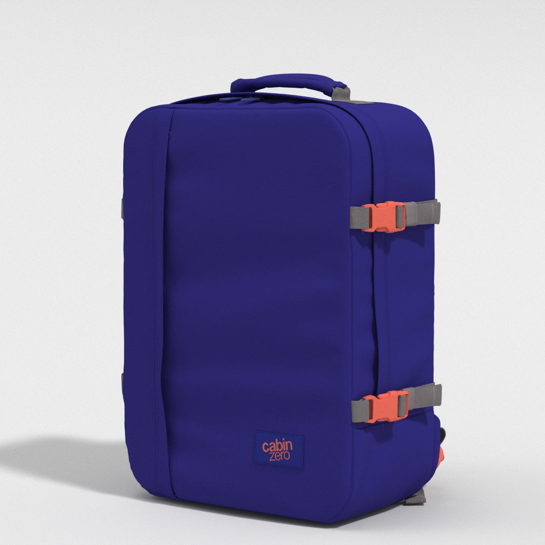キャビンゼロ　クラシック４４リットル Classic 44L 機内 持ち込み リュック • Absolute Black