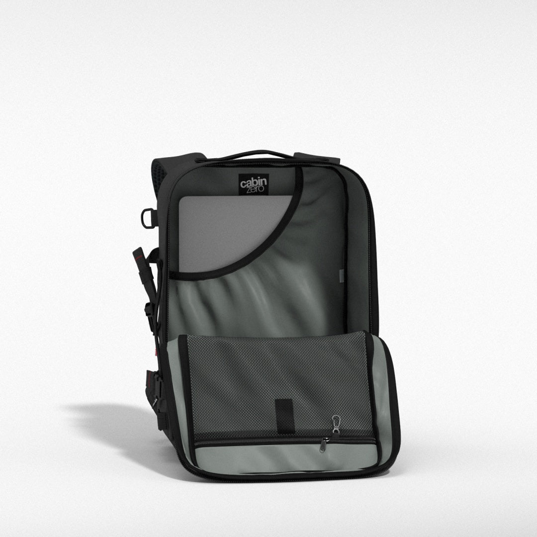 Classic Plus Backpack 32L Absolute Black