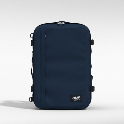 Classic Plus 42L バックパック •  Navy