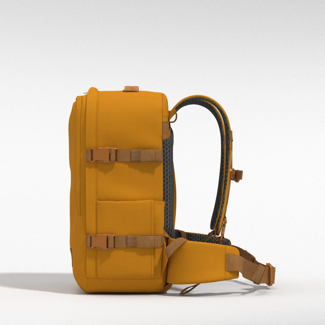 Classic Pro 32L リュック •  Orange Chill