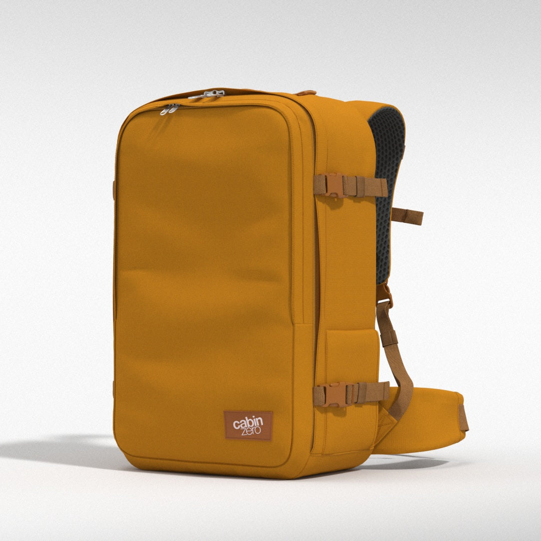 Classic Pro 42L  バックパック •  Orange Chill