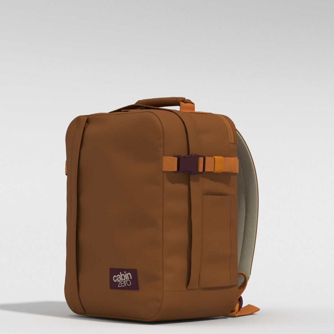 Classic Tech 28L リュック • Cinnamon | CABINZERO キャビンゼロ