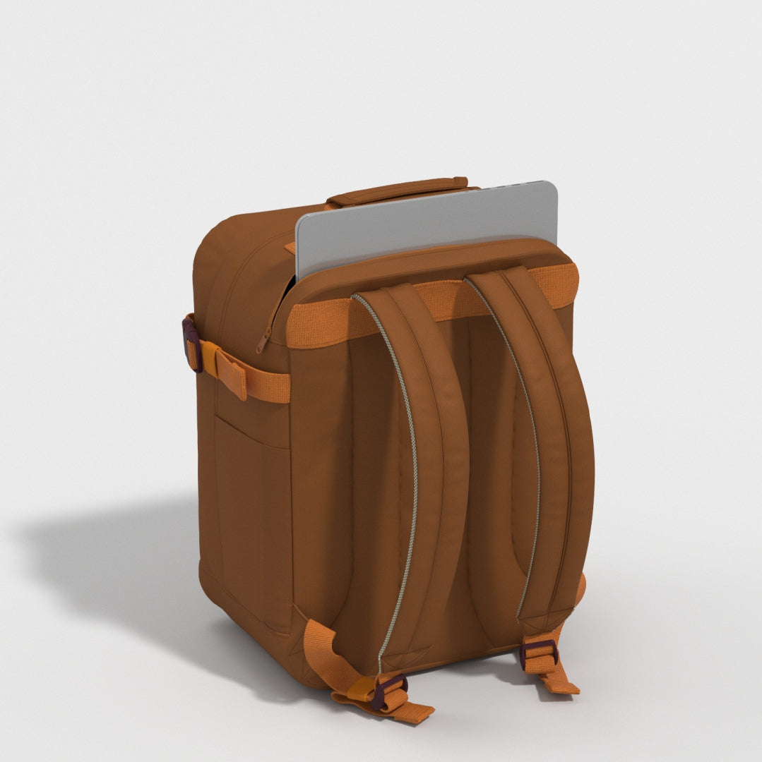 Classic Tech Backpack 28L Cinnamon