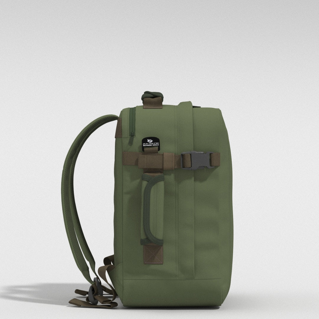 Classic Tech 28L リュック •  Georgian Khaki