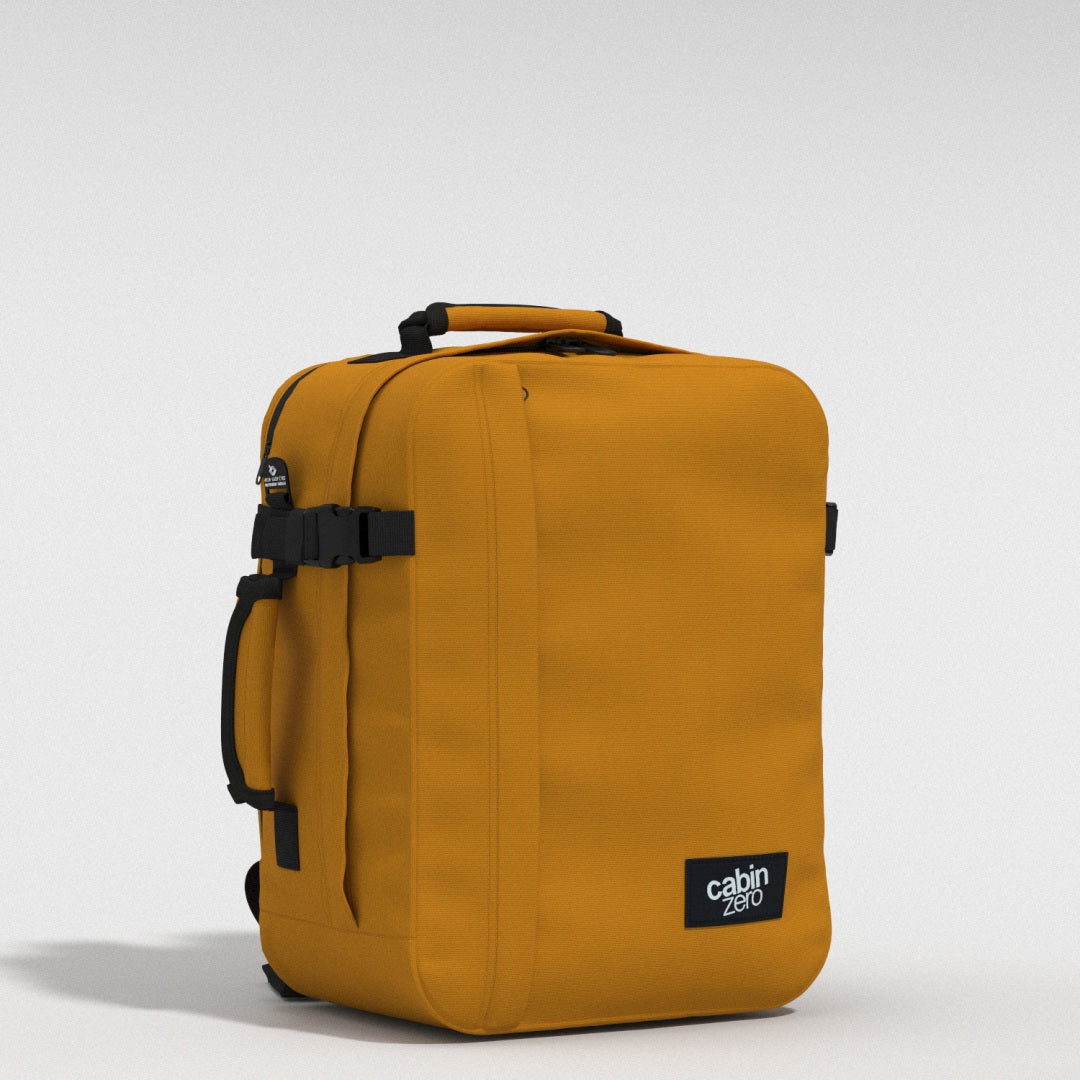 Classic Tech 28L リュック •  Orange Chill