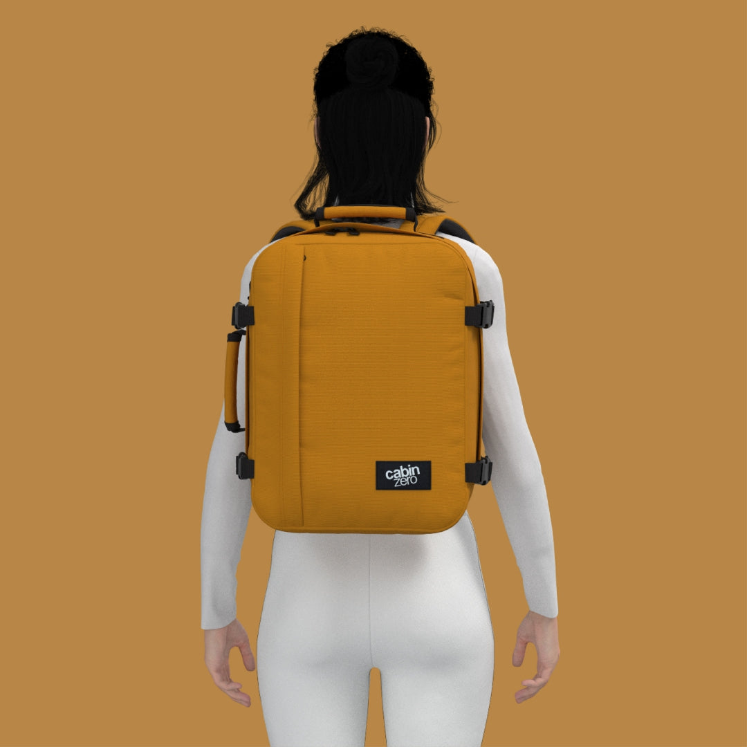 Classic Cabin Backpack 28L Orange Chill