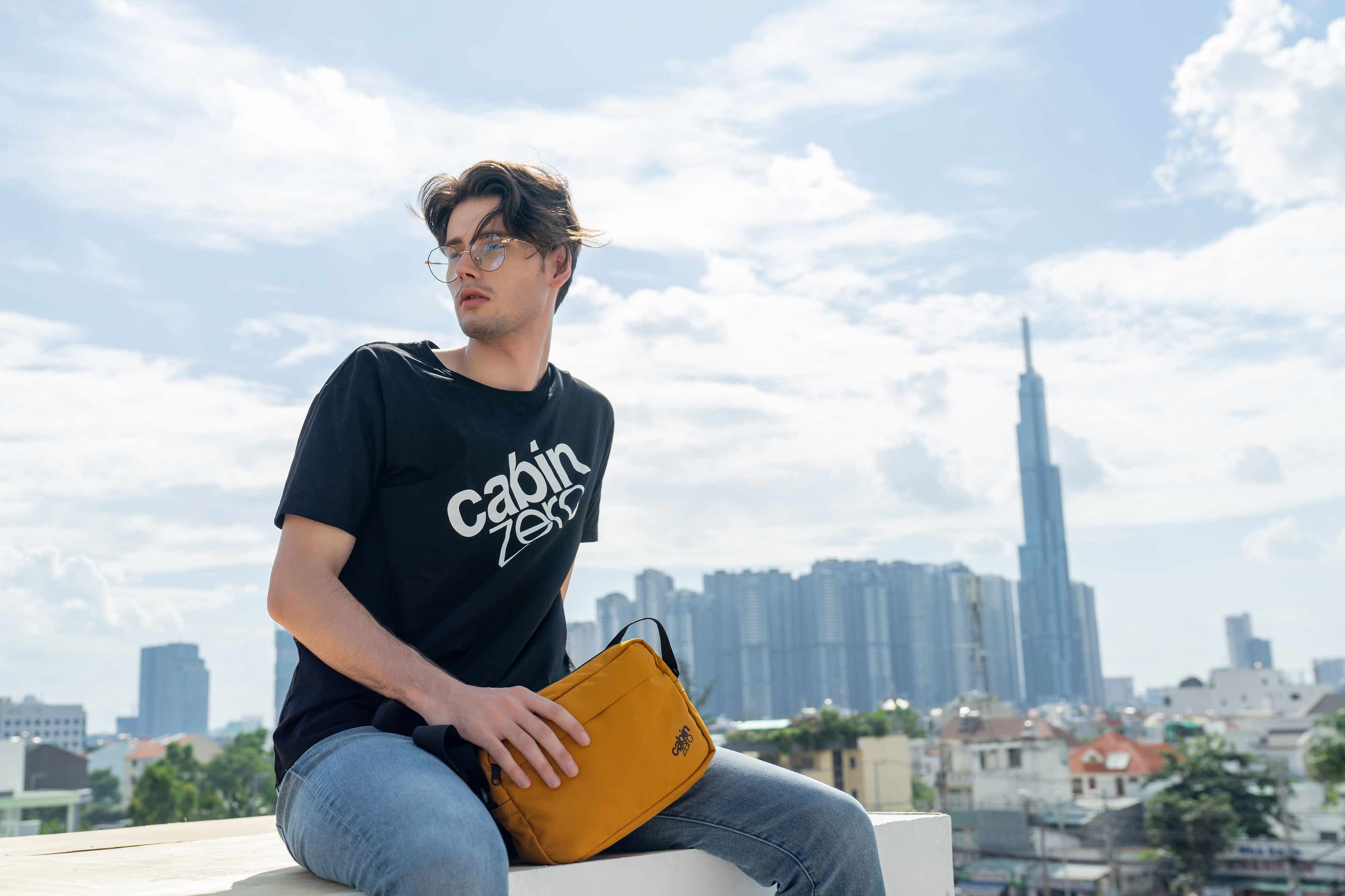 Flipside ショルダーバッグ | CabinZero