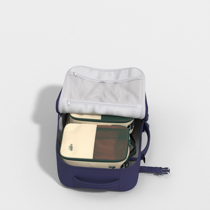 Military 28L リュック • Galaxy | CABINZERO キャビンゼロ
