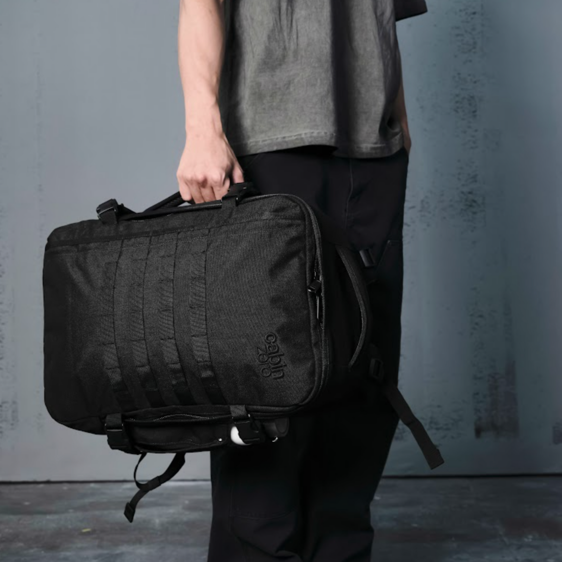Military Backpack 36L | CABINZERO Military Backpack 36L | CABINZERO