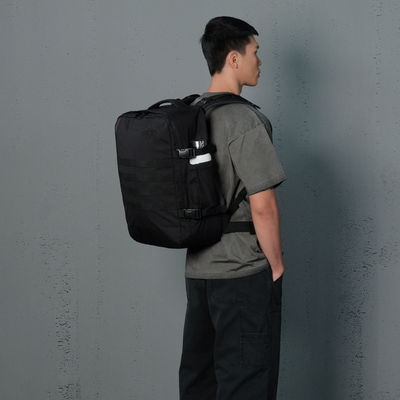 Military 36L バックパック •  Absolute Black