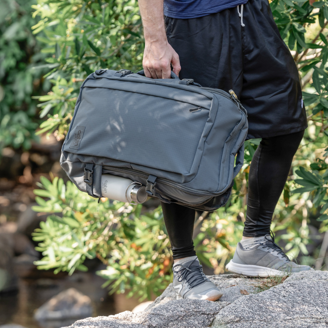 ADV バックパック 42L - Original Grey | Cabinzero