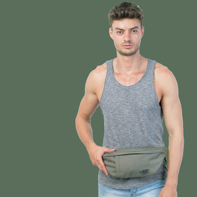 Hip Pack ウエストポーチ 2L •  Georgian Khaki