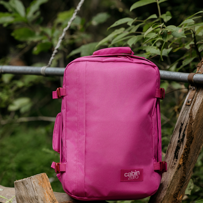 Classic Cabin Backpack 36L Lovestruck Pink