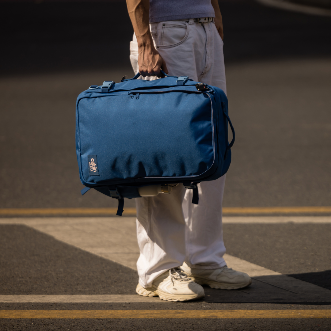 Classic Pro 42L  バックパック •  Jodhpur Blue